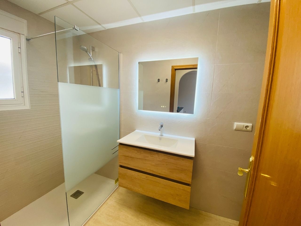 Appartement met 2 Slaapkamers in Las Filipinas, Orihuela Costa - Image 13