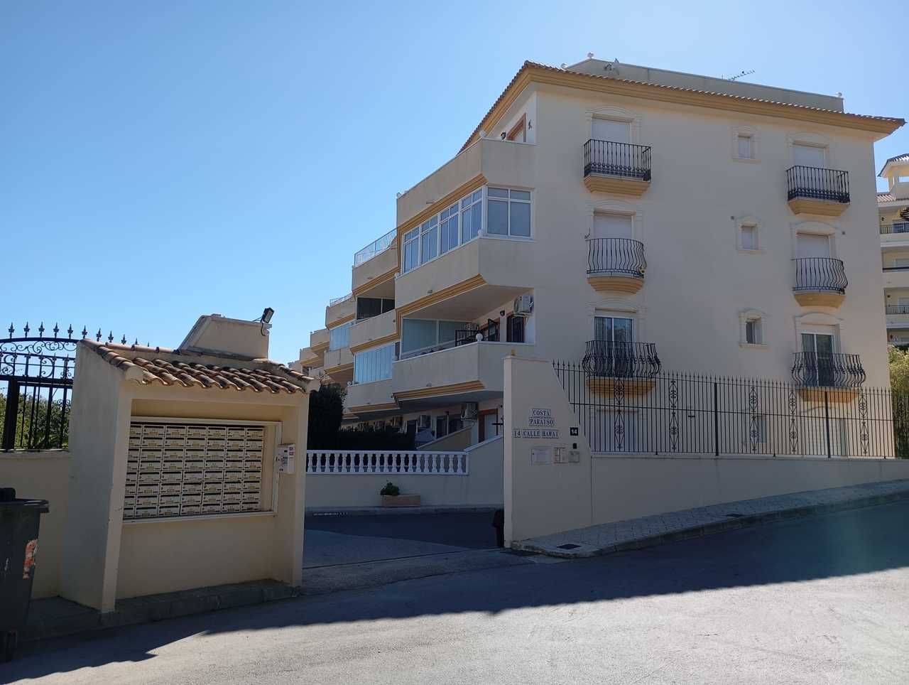 Appartement met 2 Slaapkamers in Las Filipinas, Orihuela Costa - Image 2