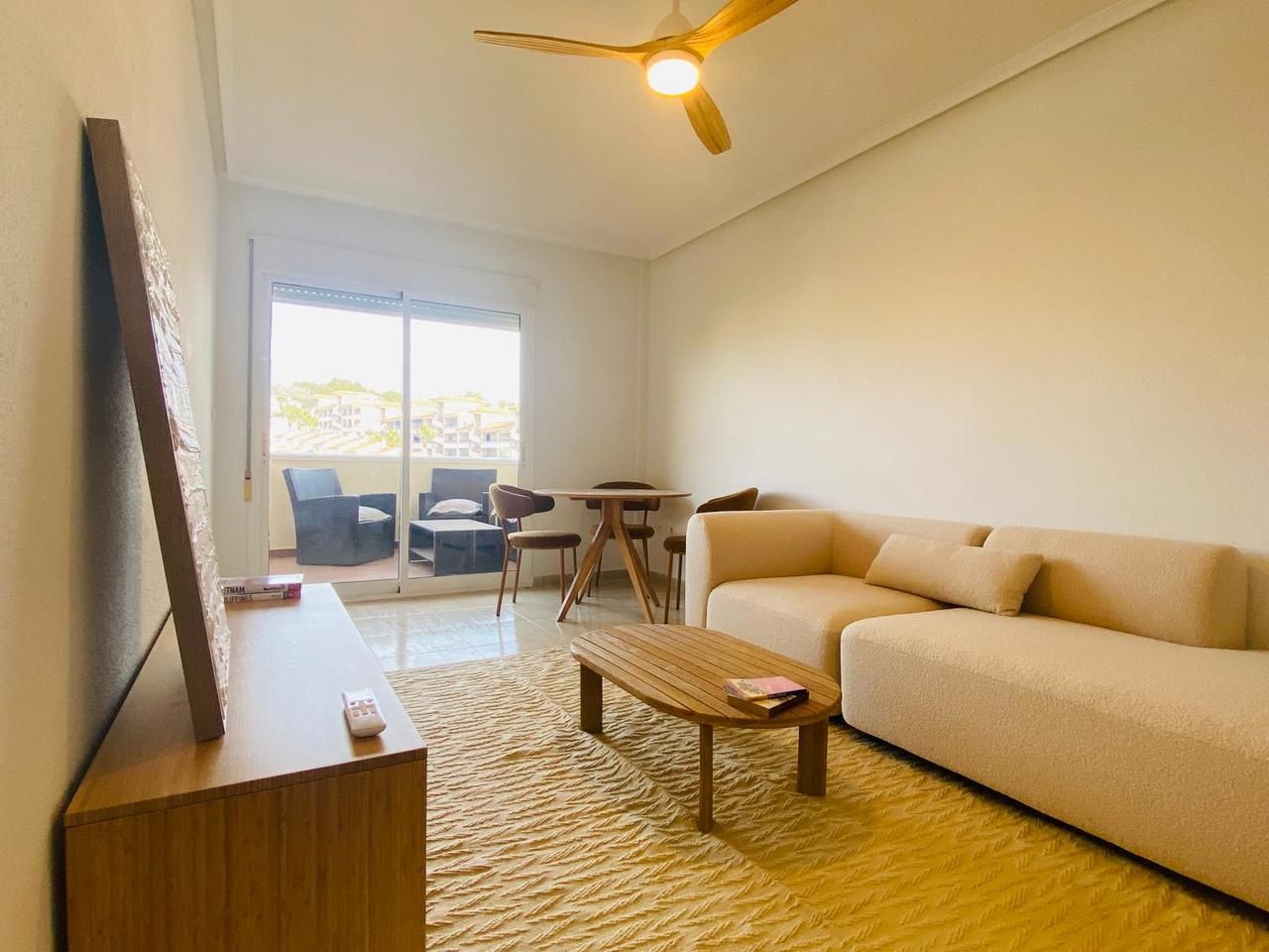 Appartement met 2 Slaapkamers in Las Filipinas, Orihuela Costa - Image 8