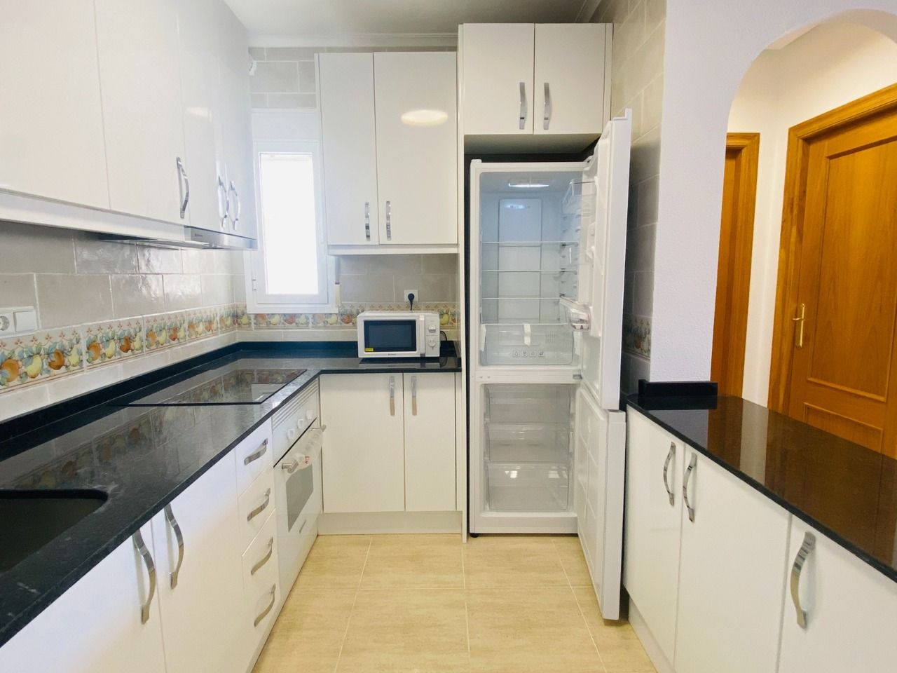Appartement met 2 Slaapkamers in Las Filipinas, Orihuela Costa - Image 9