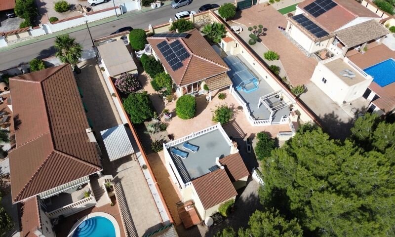 4-Bedroom Villa in Pinar de Campoverde, Pilar de la Horadada - Image 17