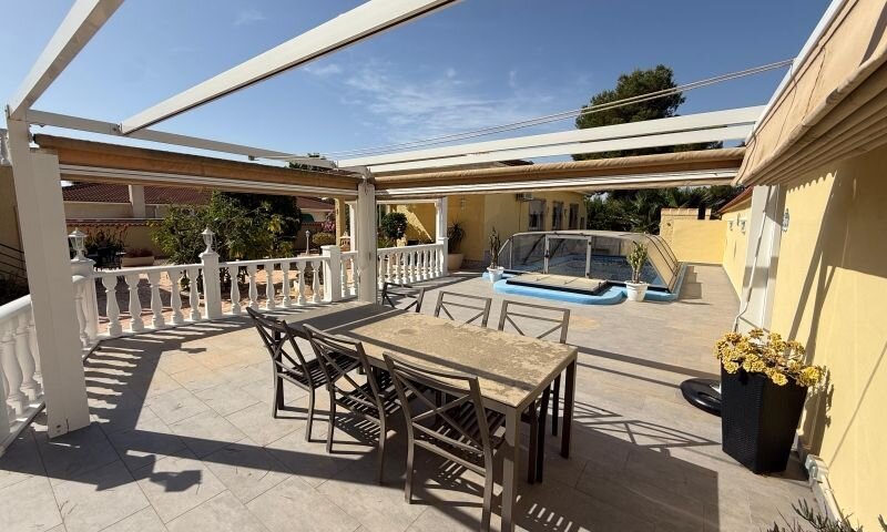 4-Bedroom Villa in Pinar de Campoverde, Pilar de la Horadada - Image 40