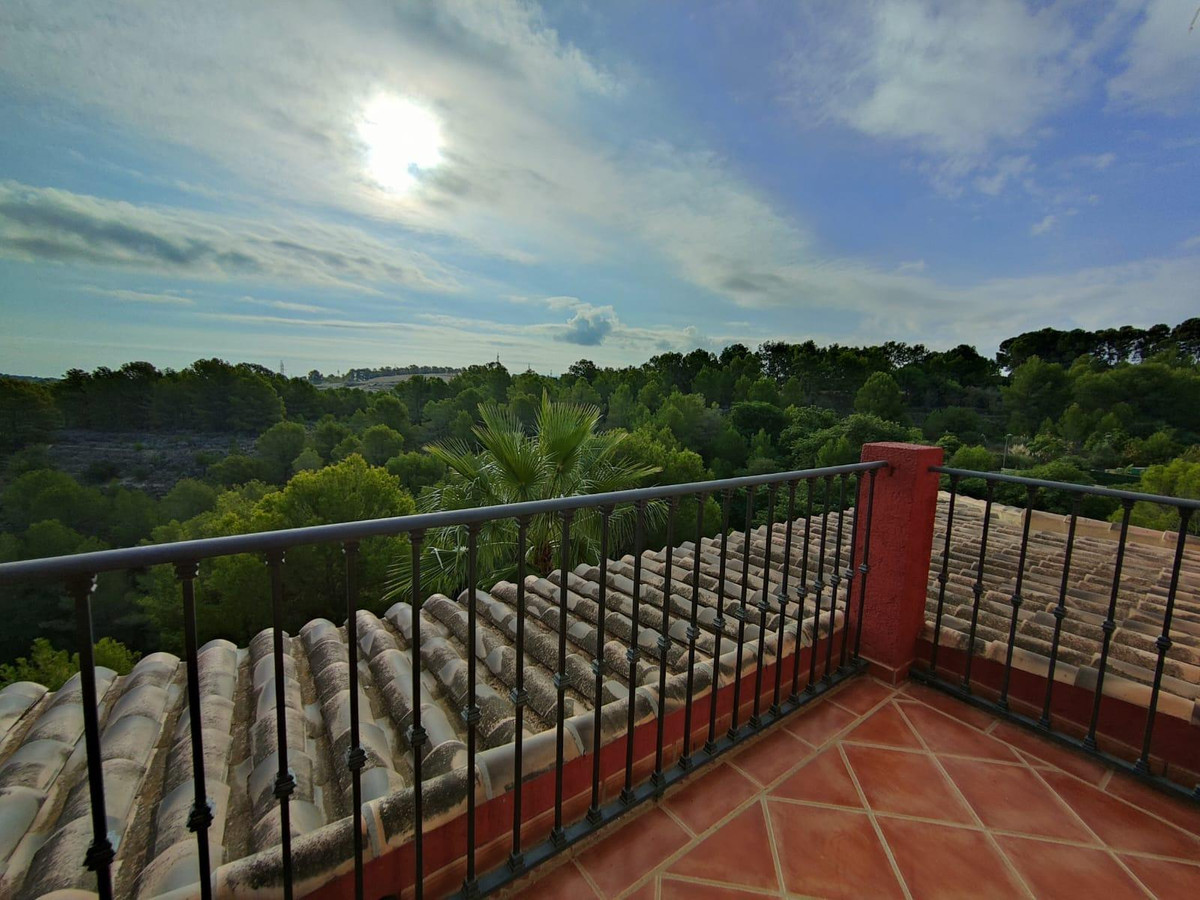 Bungalow z 4 Sypialniami w, La Nucia - Image 3