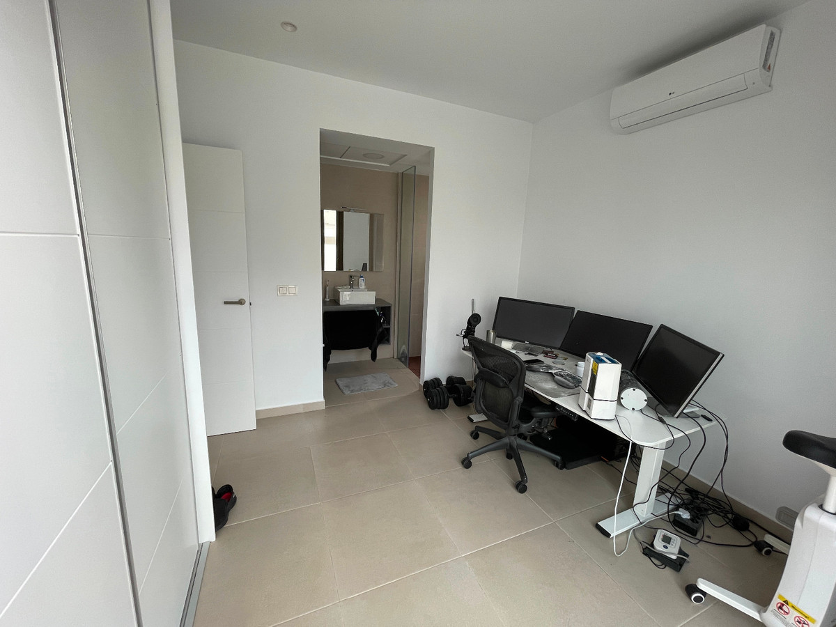 3-Bedroom Detached House in Benijofar | Sunny Casas - Co... - Image 12