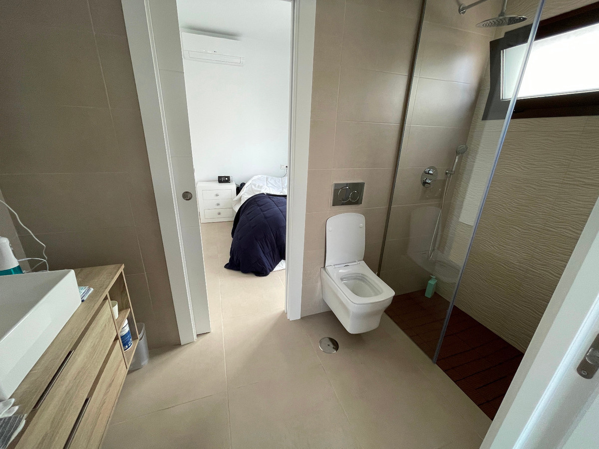 3-Bedroom Detached House in Benijofar | Sunny Casas - Co... - Image 17