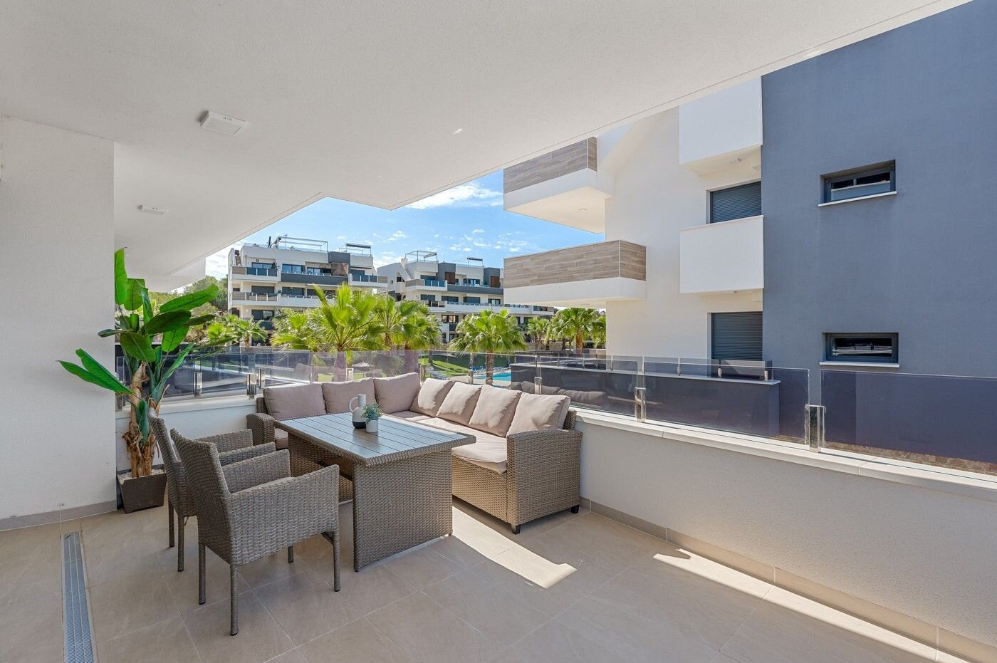 Appartement de 2 Chambres à Pau 26, Orihuela Costa - Image 3