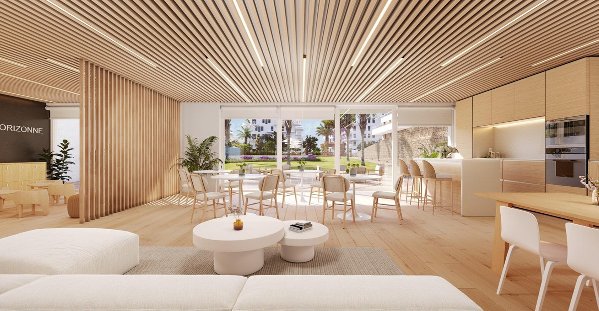 2-Bedroom Middle Floor Apartment in  Villajoyosa | Sunny ... - Image 4