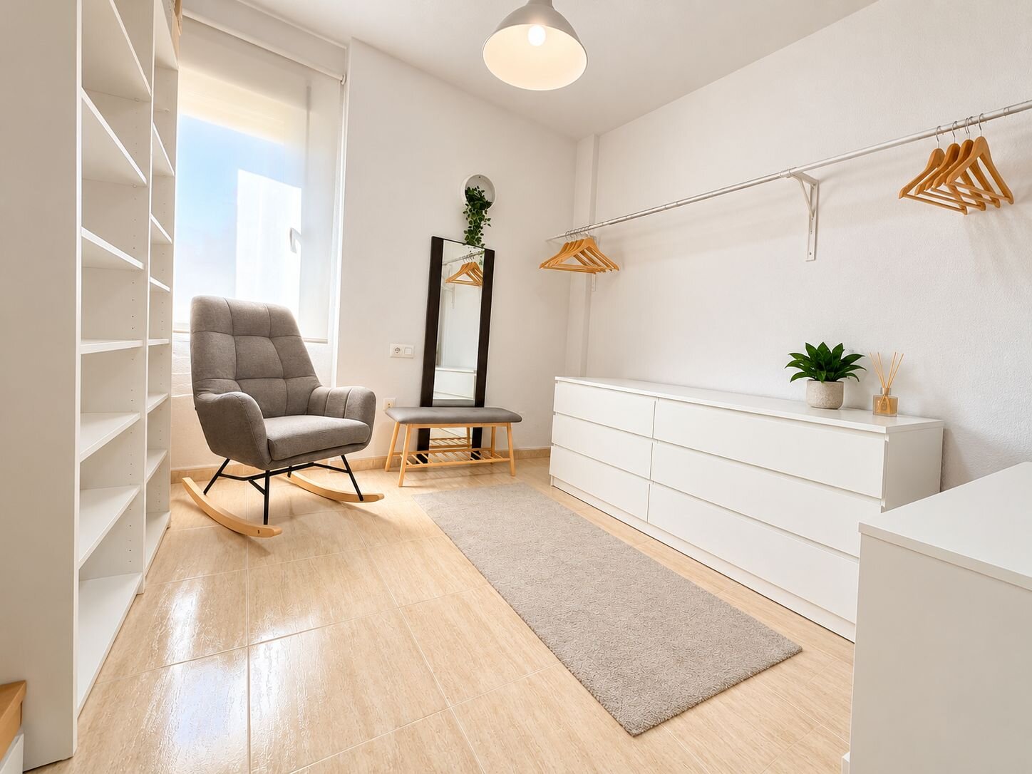 3-Bedroom House in Daya Nueva - Image 14