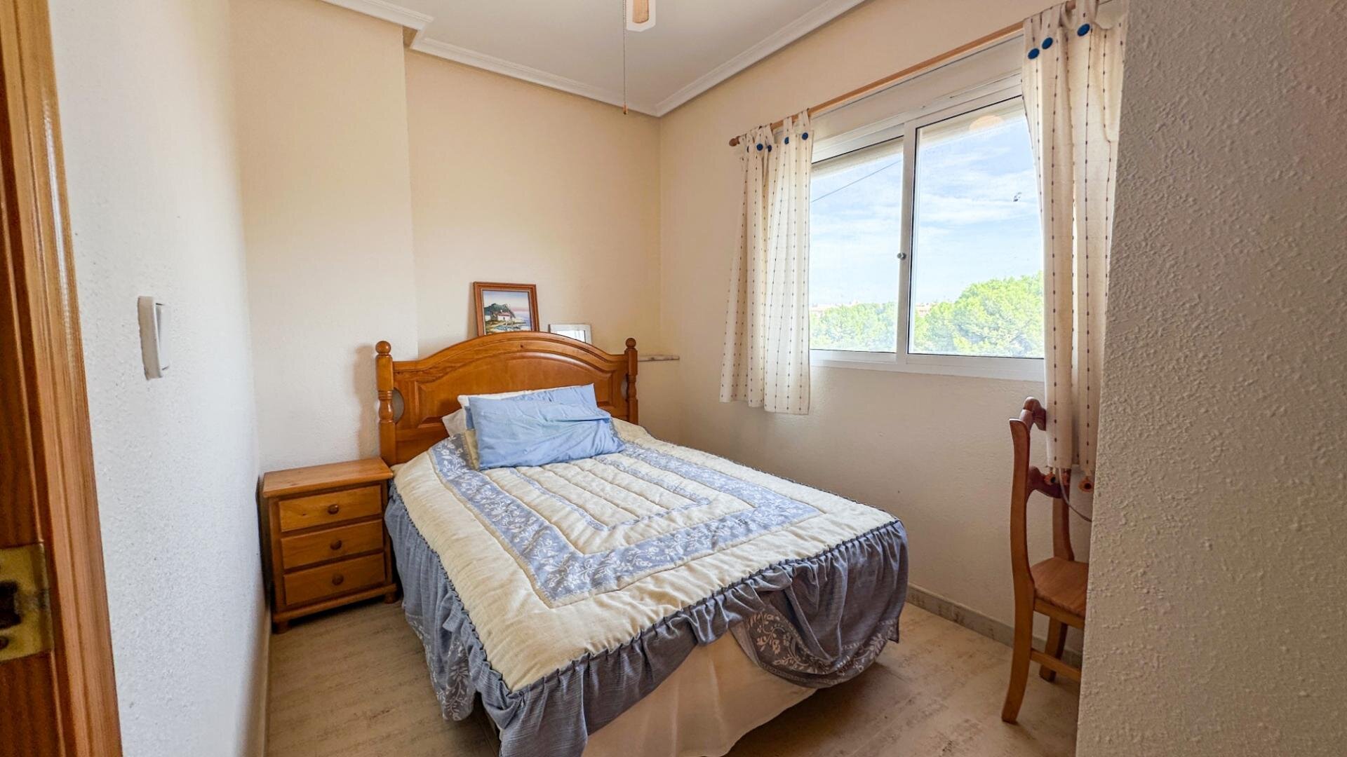 2-Bedroom House in Playa Flamenca, Orihuela Costa - Image 14