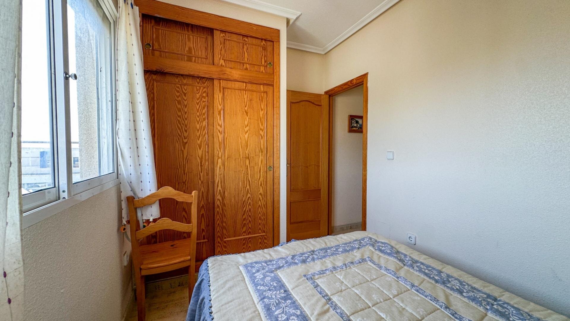 2-Bedroom House in Playa Flamenca, Orihuela Costa - Image 15