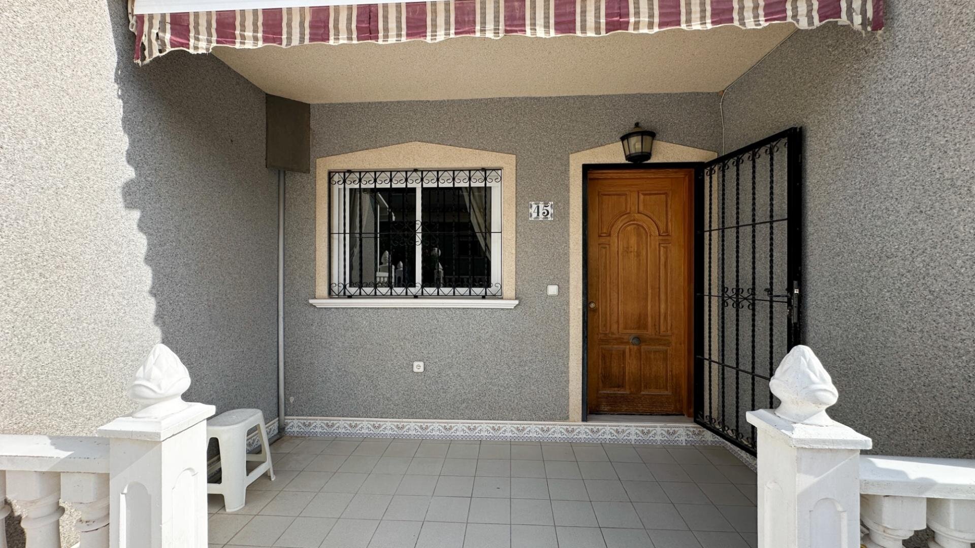 2-Bedroom House in Playa Flamenca, Orihuela Costa - Image 38