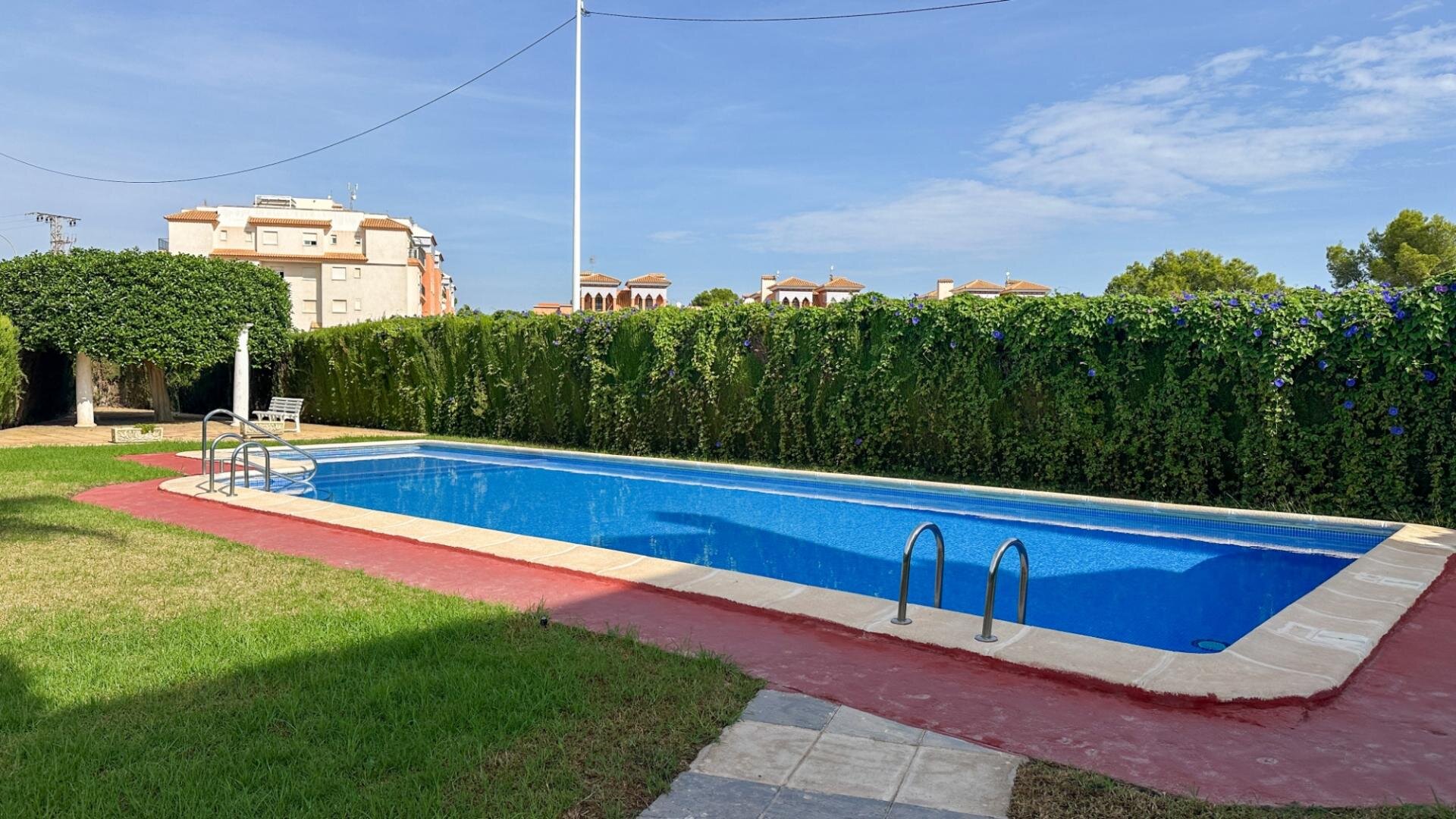 2-Bedroom House in Playa Flamenca, Orihuela Costa - Image 44