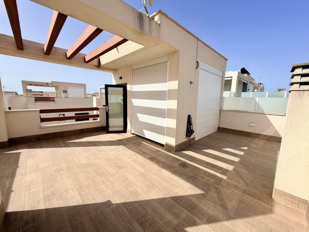 3-Bedroom House in Centro de la Ciudad Quesada, Rojales - Image 11