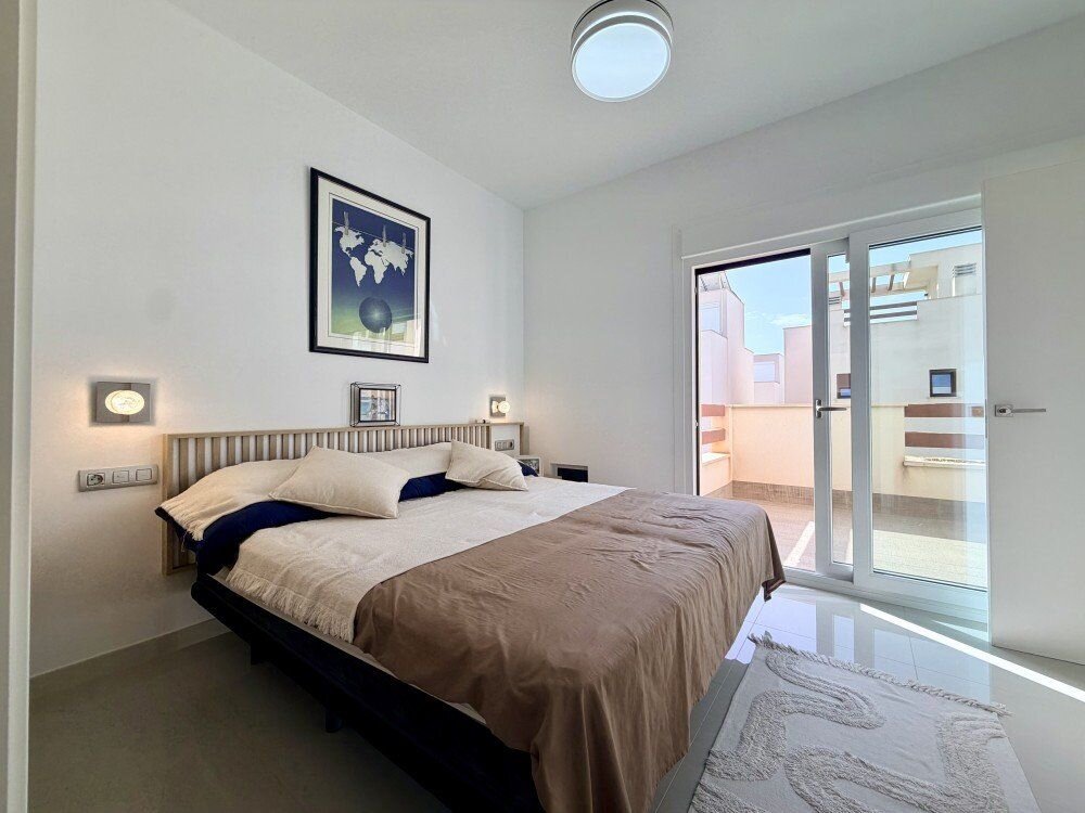 3-Bedroom House in Centro de la Ciudad Quesada, Rojales - Image 17