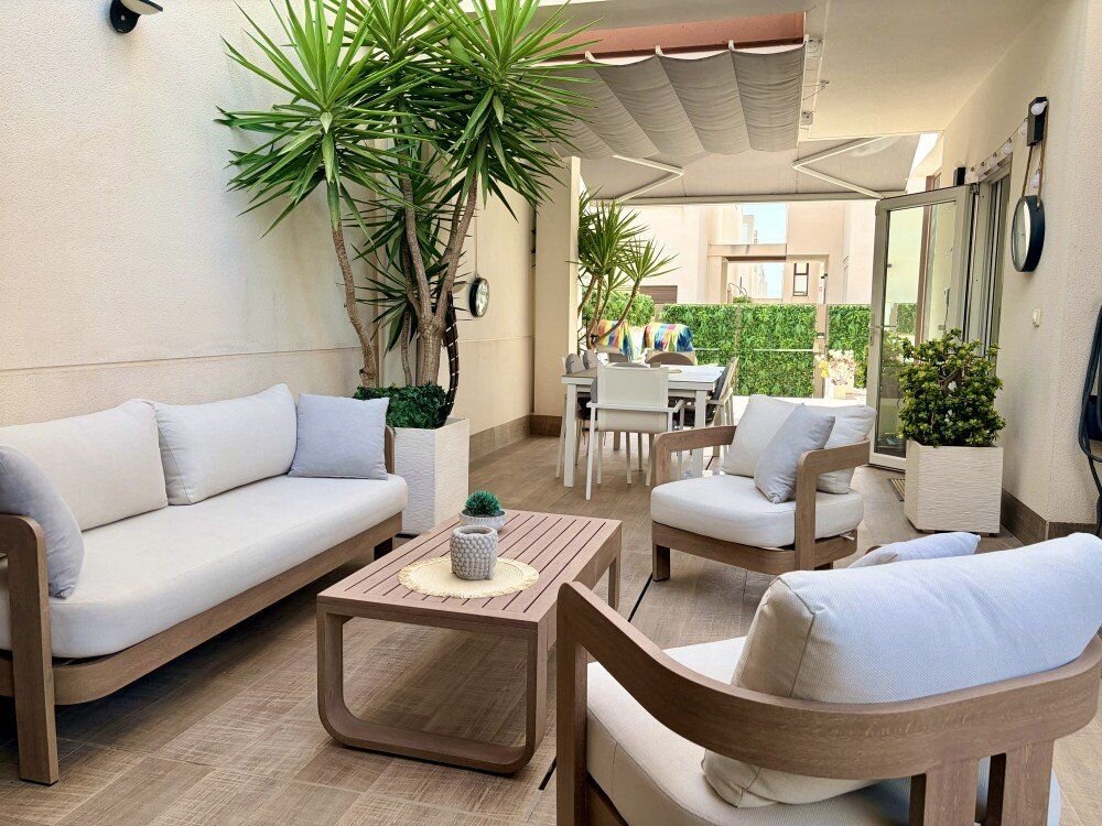 3-Bedroom House in Centro de la Ciudad Quesada, Rojales - Image 3