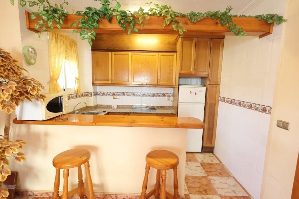 2-Bedroom House in Playa Flamenca, Orihuela Costa - Image 5