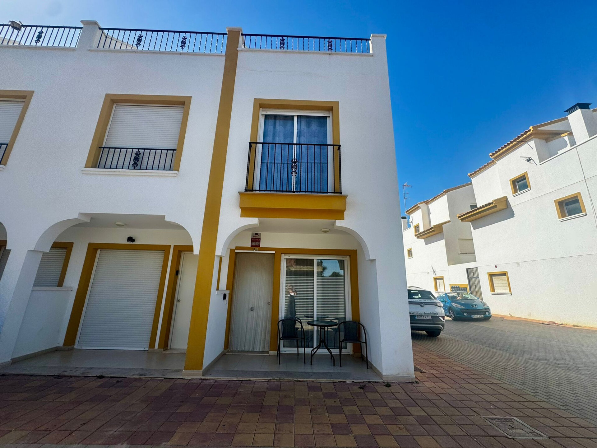 3-Bedroom Villa in Los Alcázares - Image 8