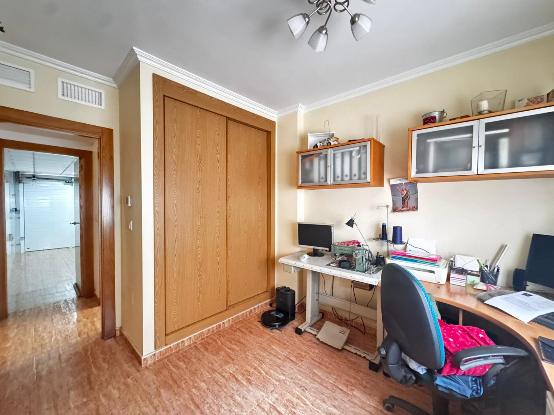 4-Bedroom Villa in Los Alcázares - Image 28