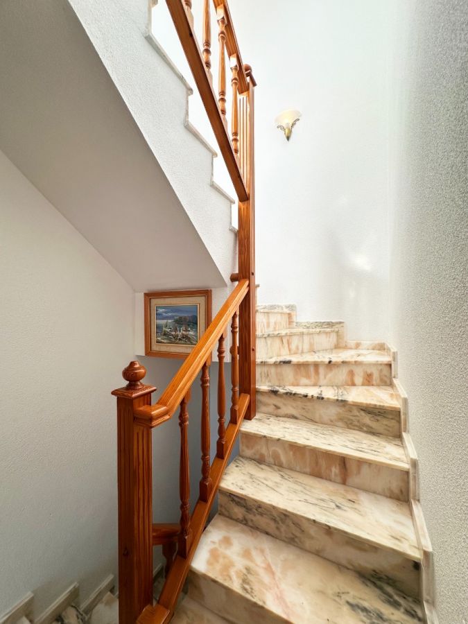 2-Bedroom House in Lomas de Cabo Roig, Orihuela Costa - Image 28