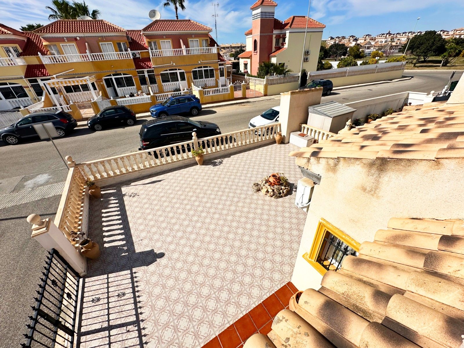 2-Bedroom House in Lomas de Cabo Roig, Orihuela Costa - Image 35