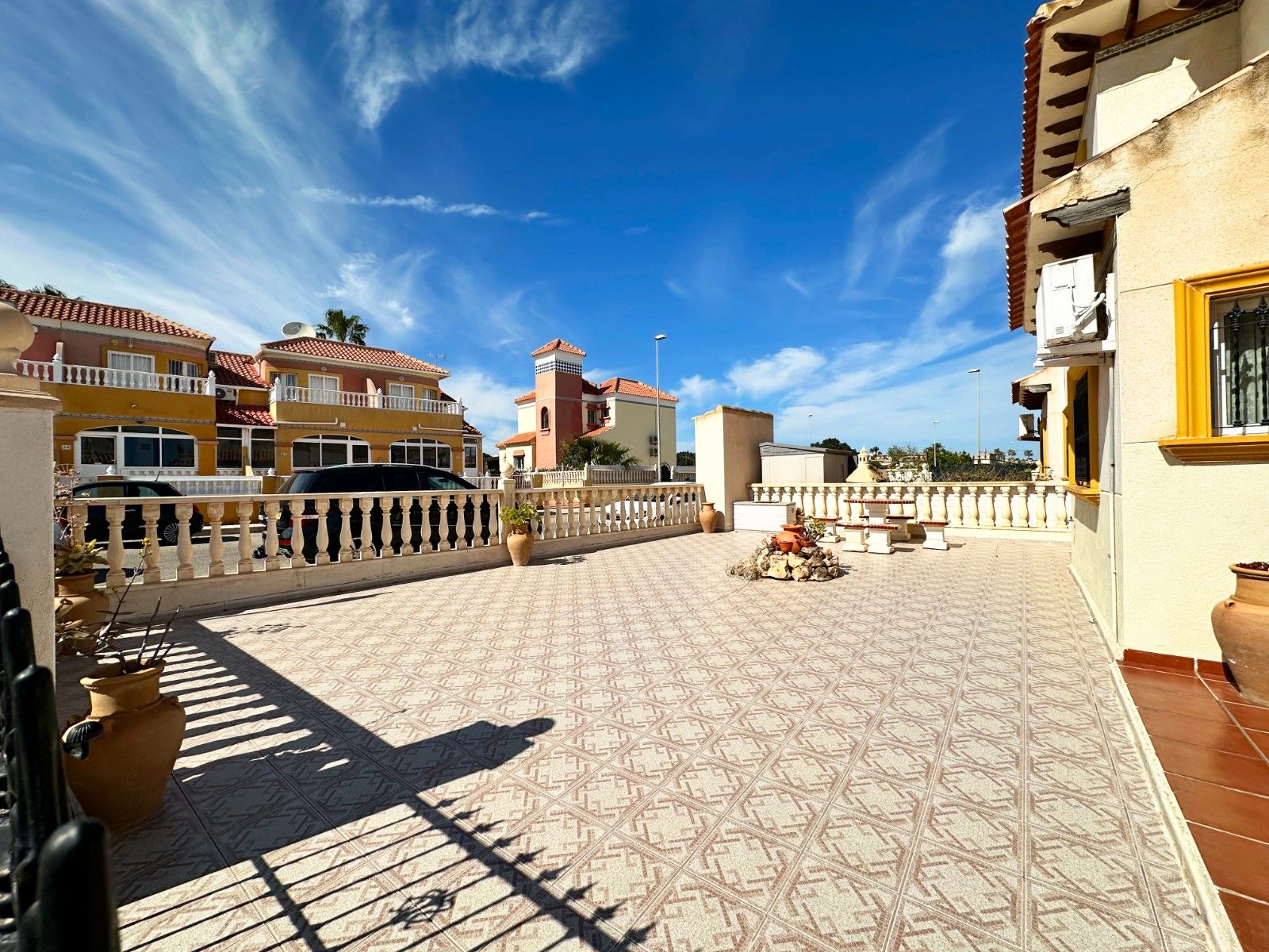 2-Bedroom House in Lomas de Cabo Roig, Orihuela Costa - Image 4