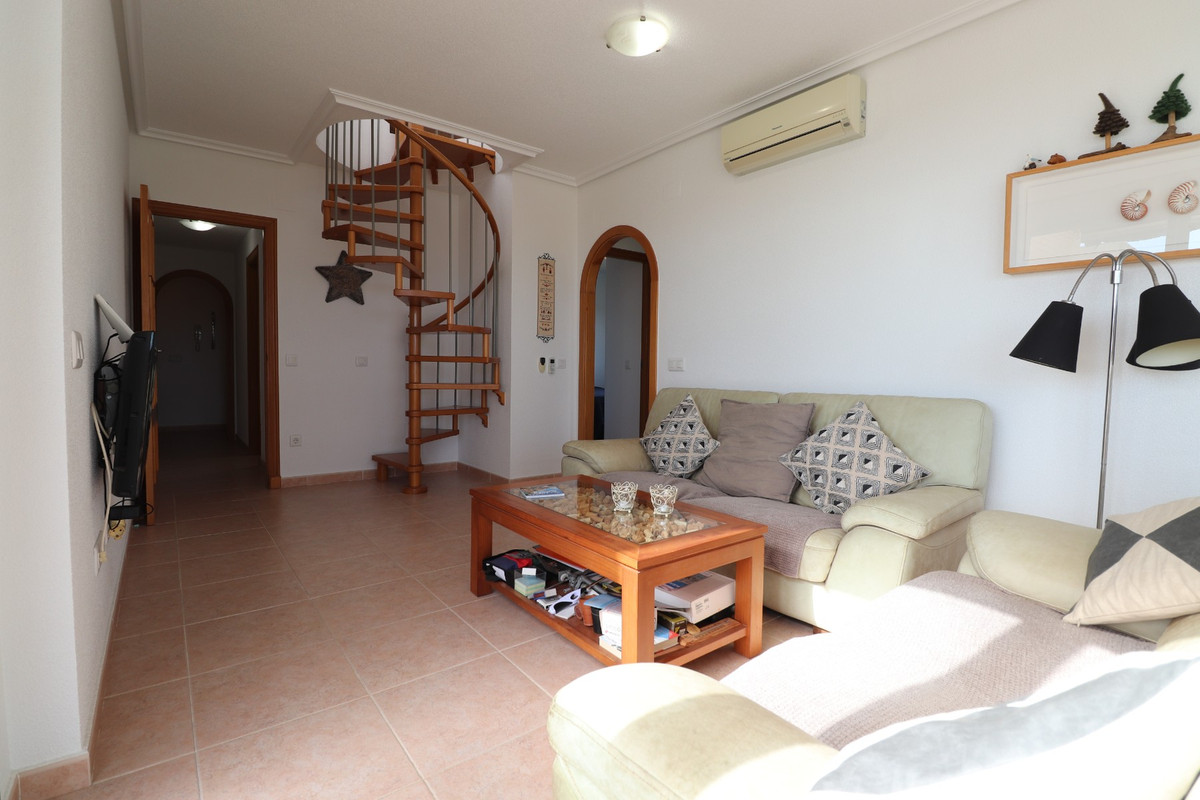 3-Bedroom Duplex Apartment in  Guardamar del Segura | Sun... - Image 13