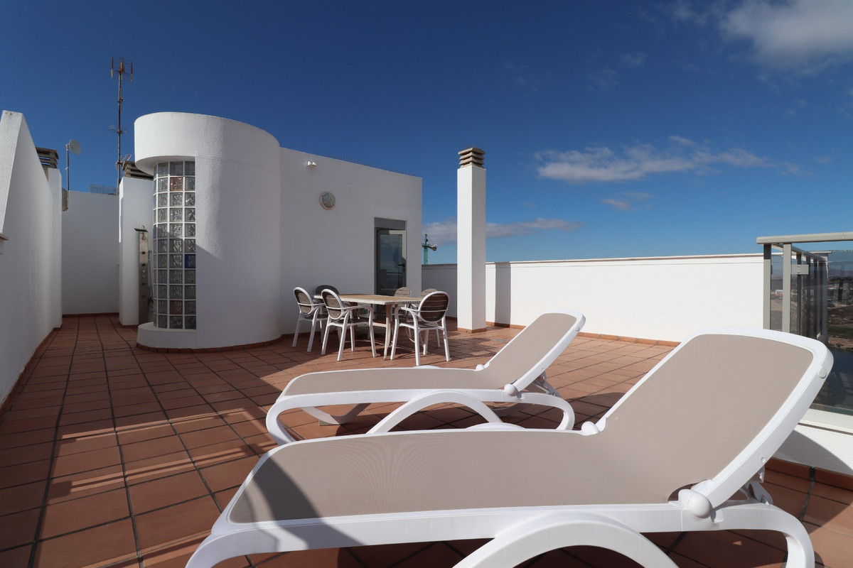 3-Bedroom Duplex Apartment in  Guardamar del Segura | Sun... - Image 23