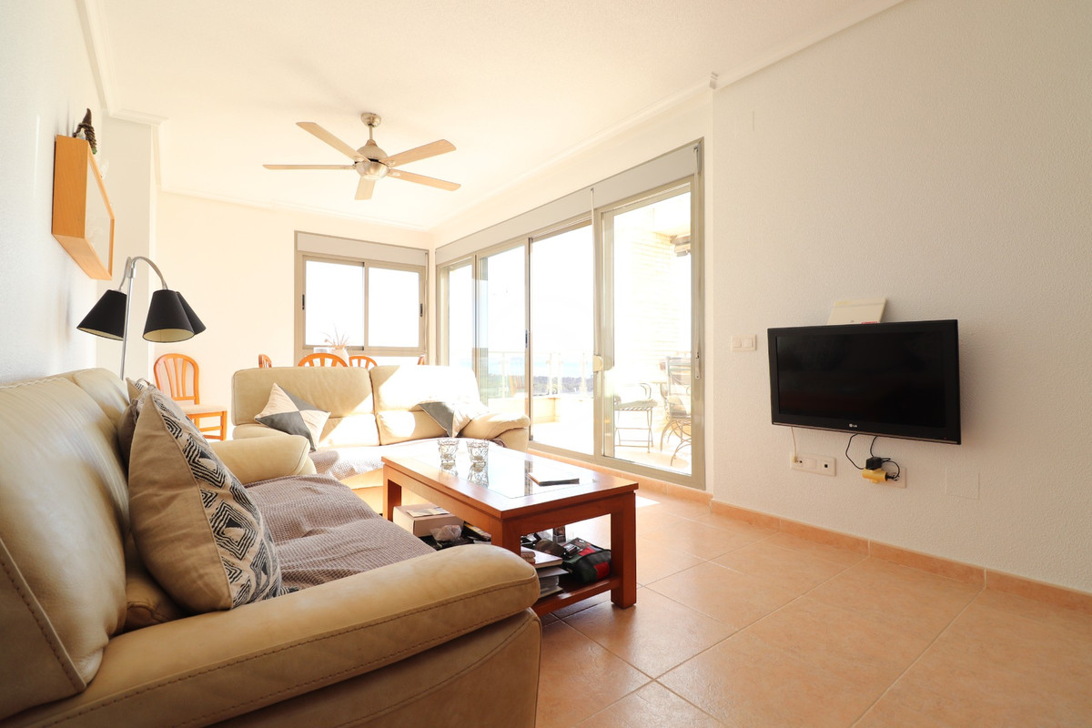 3-Bedroom Duplex Apartment in  Guardamar del Segura | Sun... - Image 6