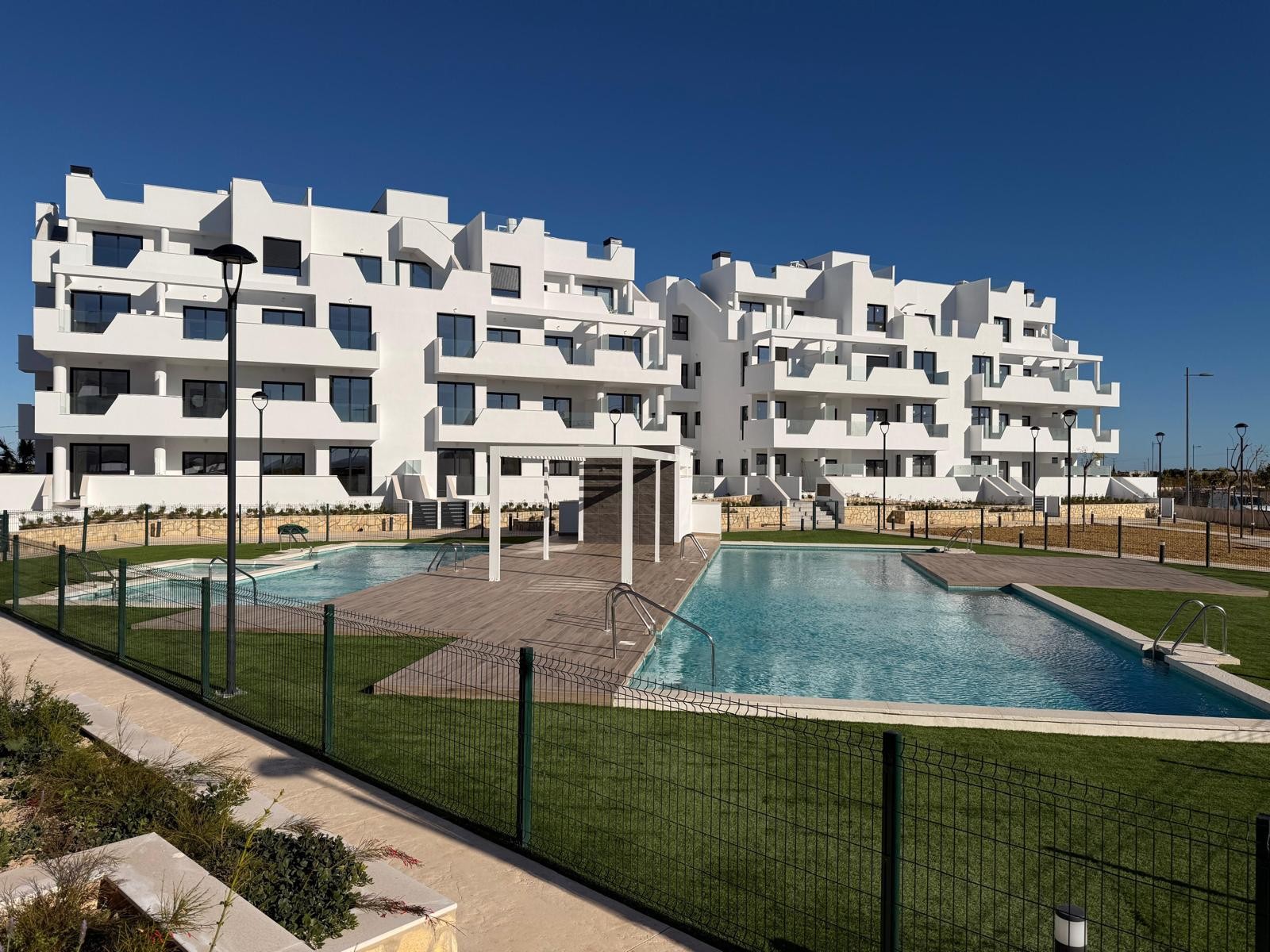 2-Bedroom Apartment in Torre - Pacheco - Image 1