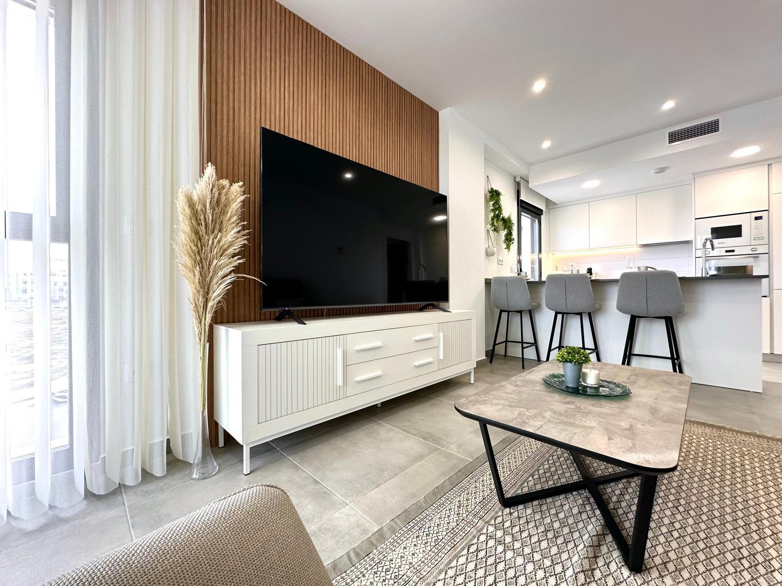 2-Bedroom Apartment in Torre - Pacheco - Image 15