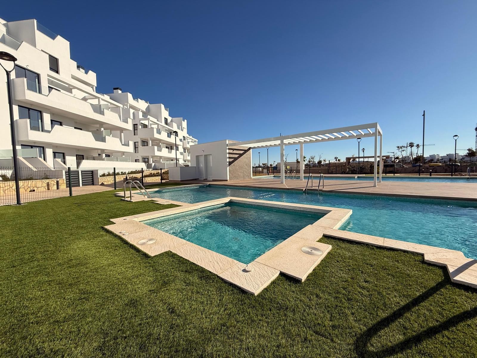 2-Bedroom Apartment in Torre - Pacheco - Image 19