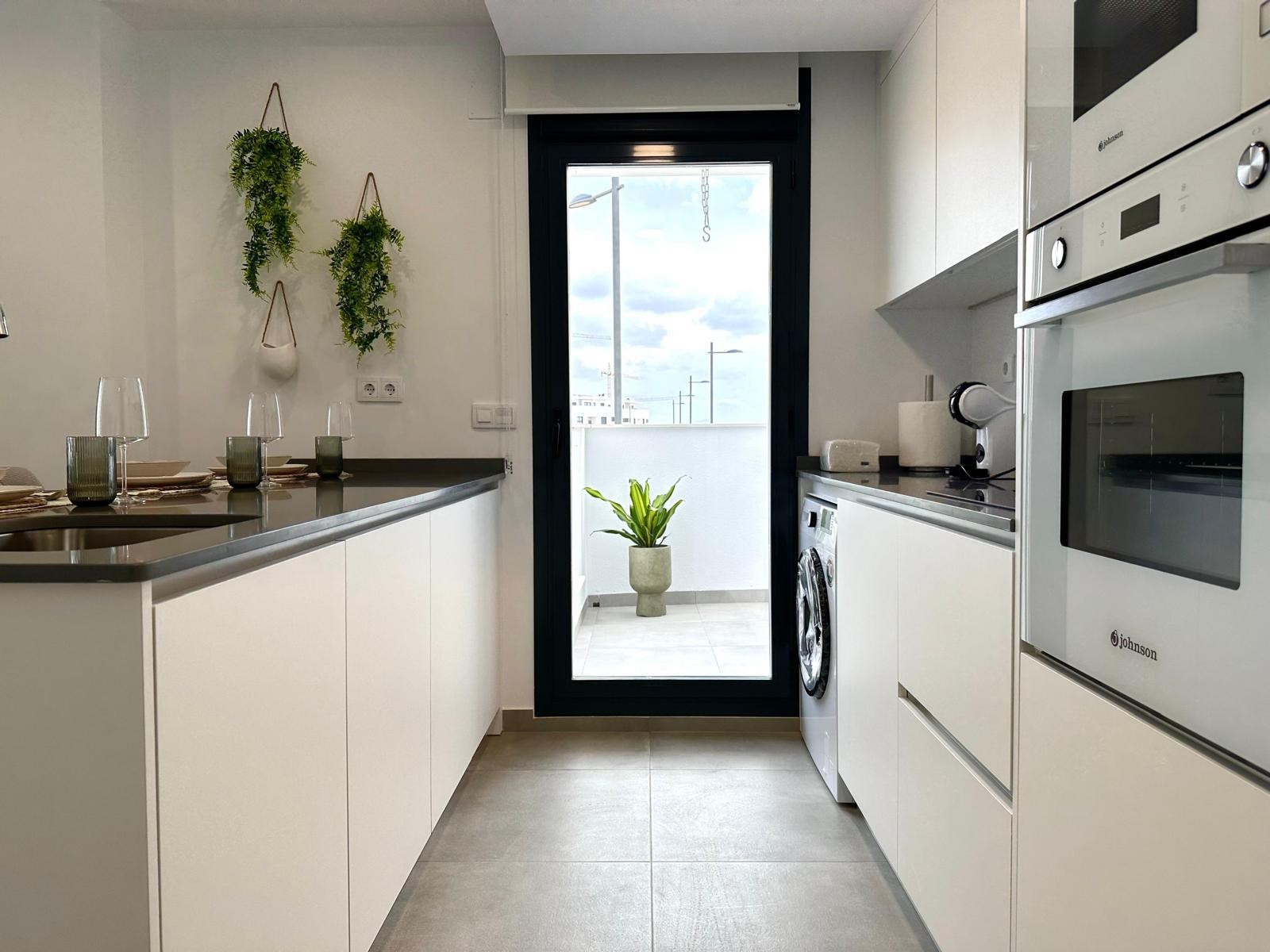 2-Bedroom Apartment in Torre - Pacheco - Image 6