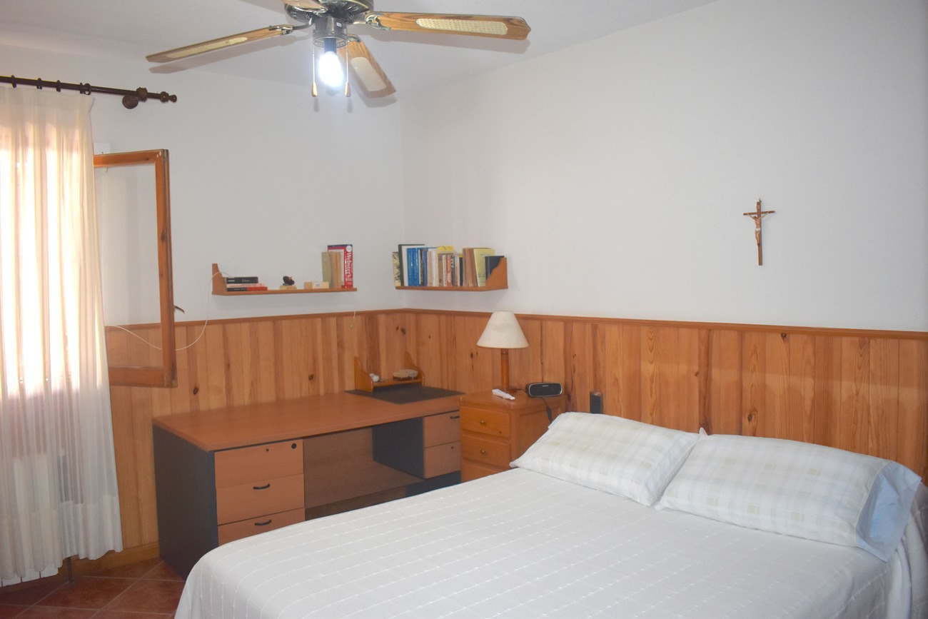 6-Bedroom Villa in El Edén - Los Estaños, Guardamar del Segura - Image 16