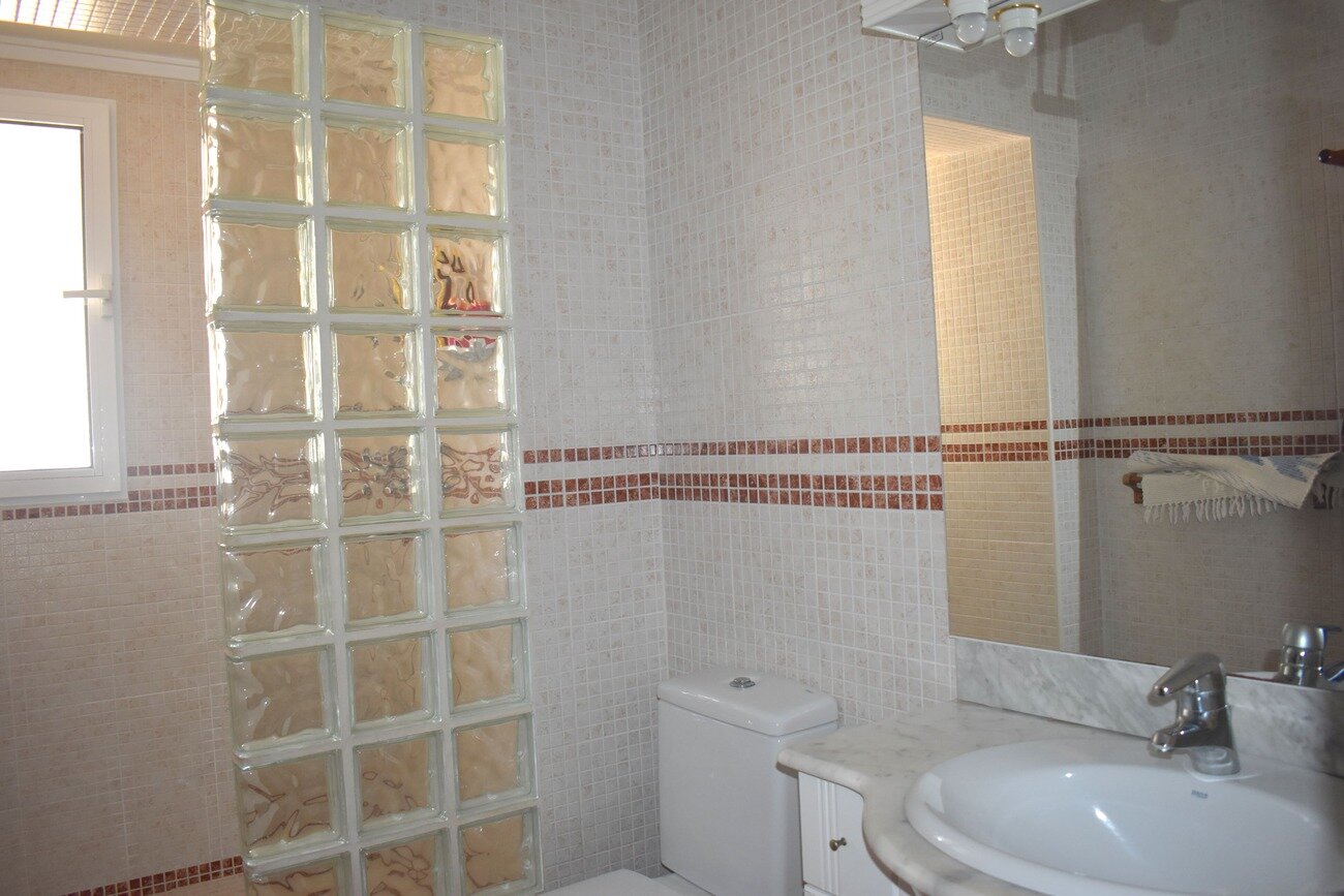 6-Bedroom Villa in El Edén - Los Estaños, Guardamar del Segura - Image 20