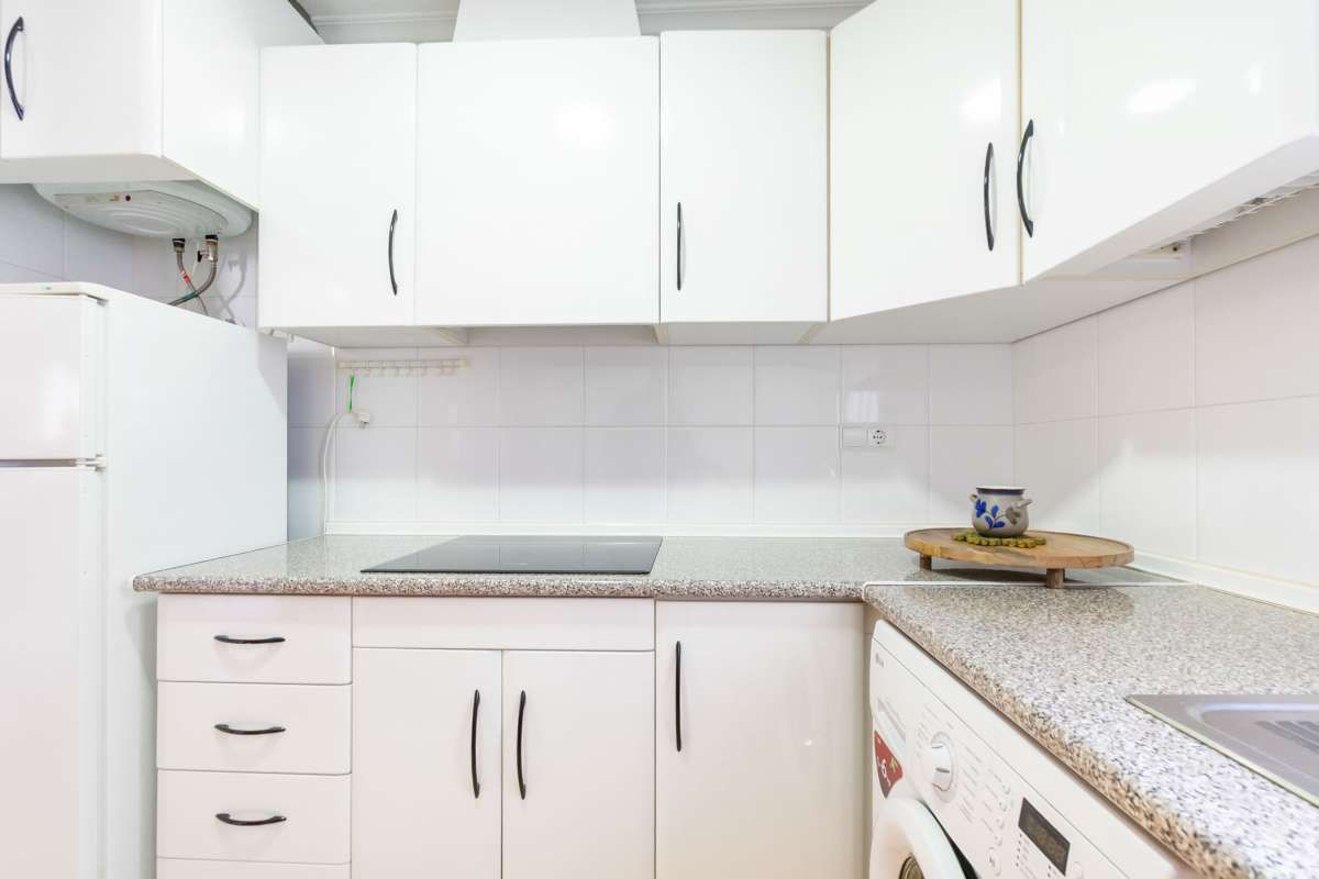 3-Bedroom Apartment in Centro, Torrevieja - Image 7