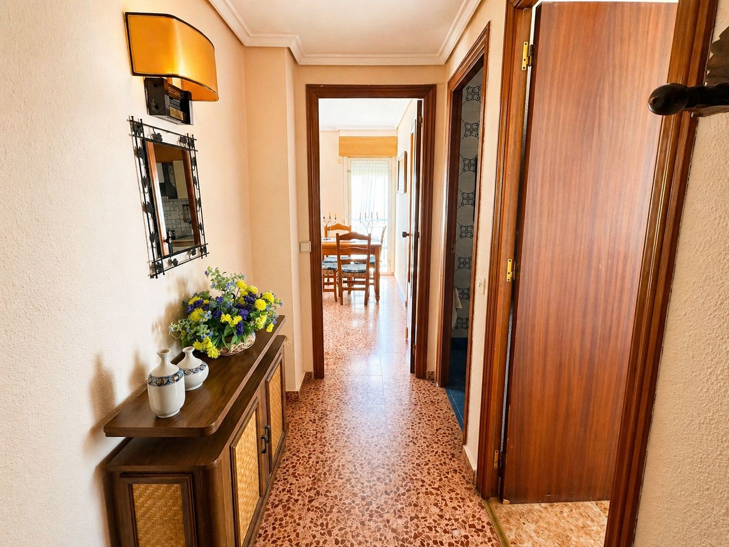2-Bedroom Apartment in Los Europeos, Torrevieja - Image 3