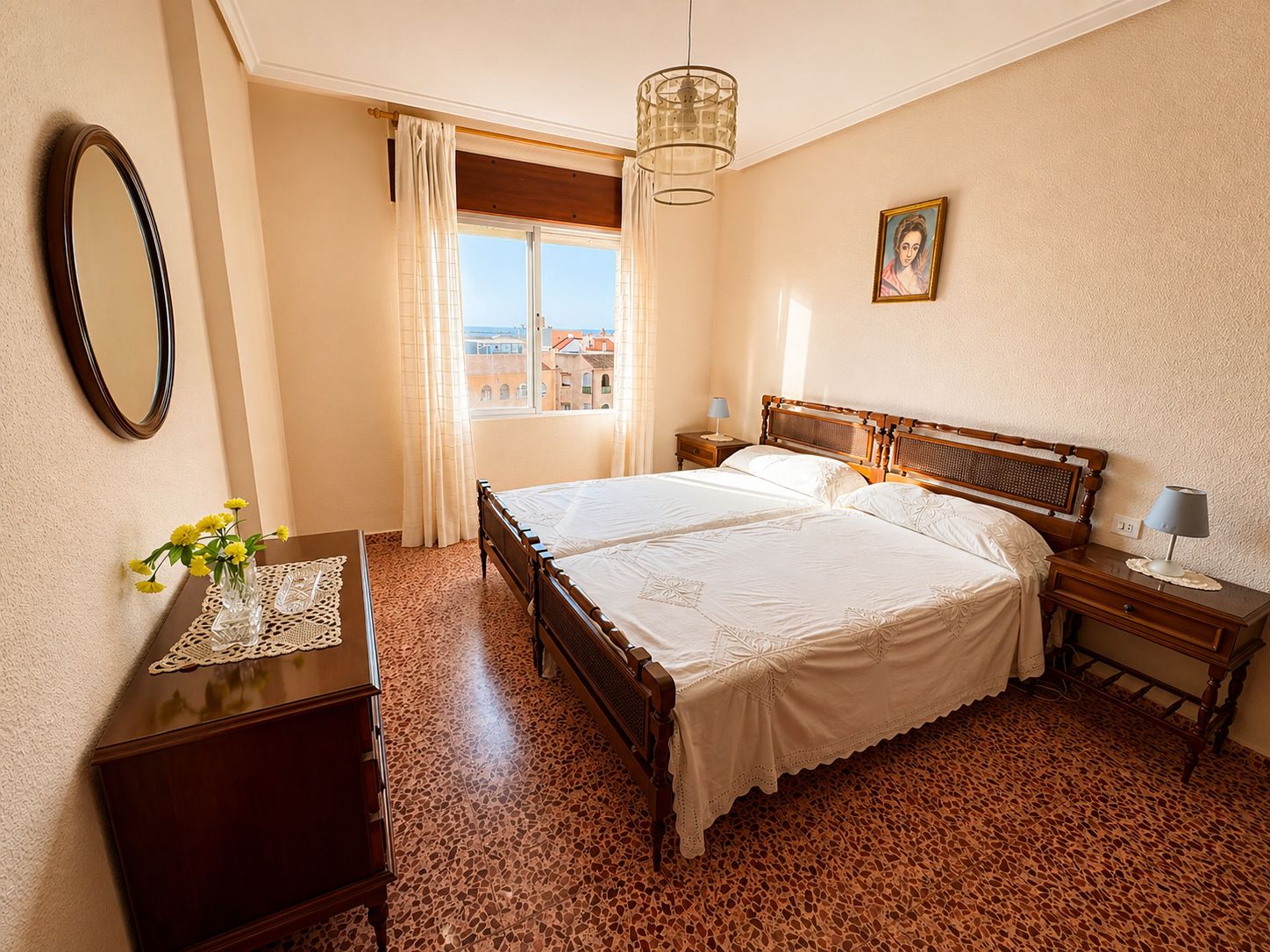 2-Bedroom Apartment in Los Europeos, Torrevieja - Image 8