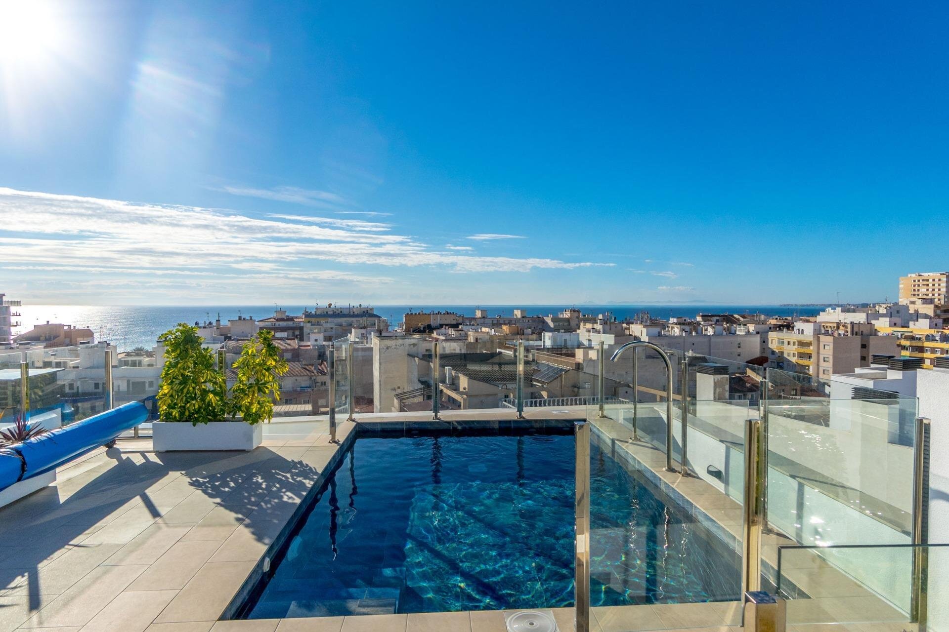 2-Bedroom Apartment in Playa del Cura, Torrevieja - Image 26