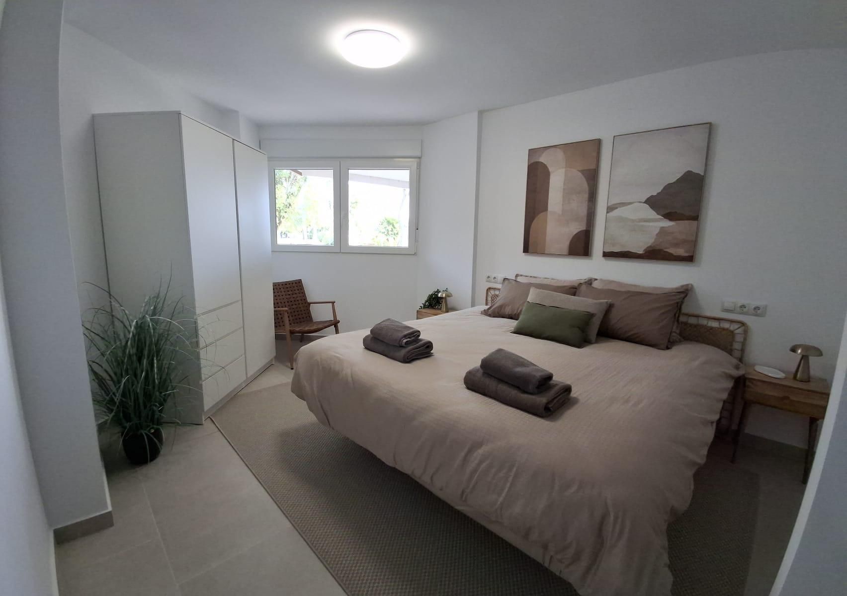 2-Bedroom Apartment in Acequion, Torrevieja - Image 6