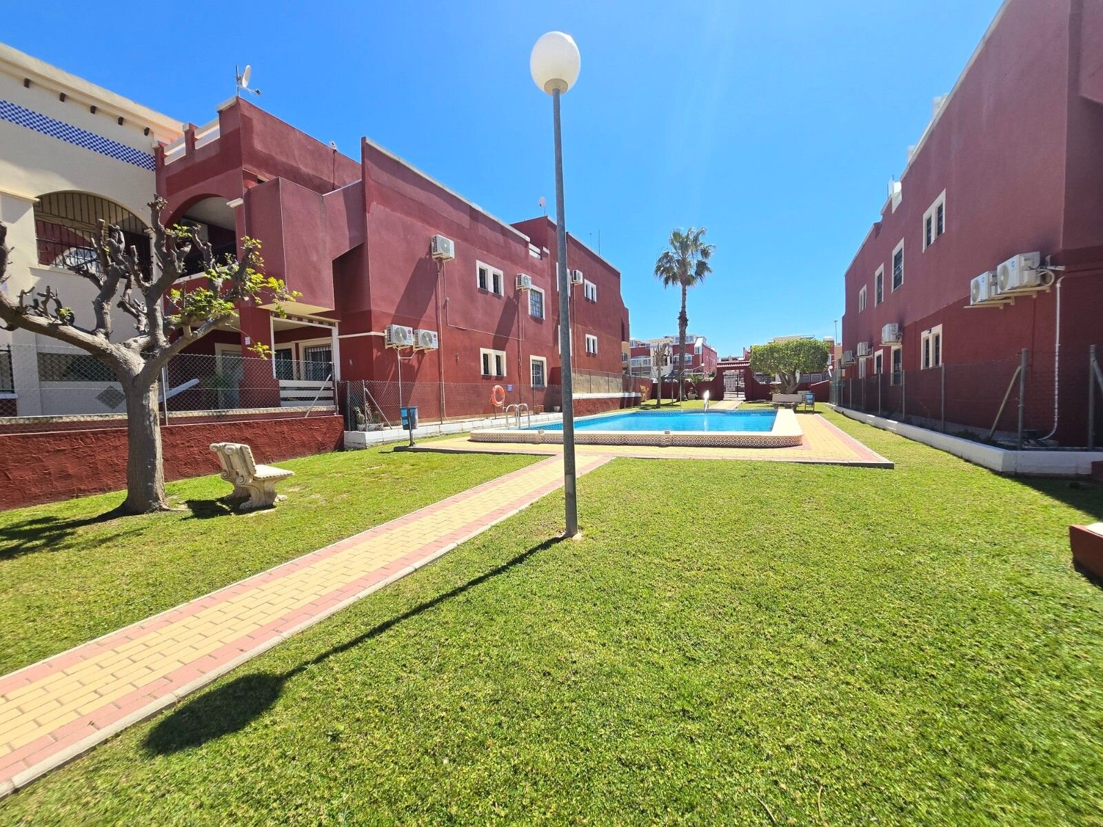 2-Bedroom Apartment in Los Altos, Orihuela Costa - Image 35