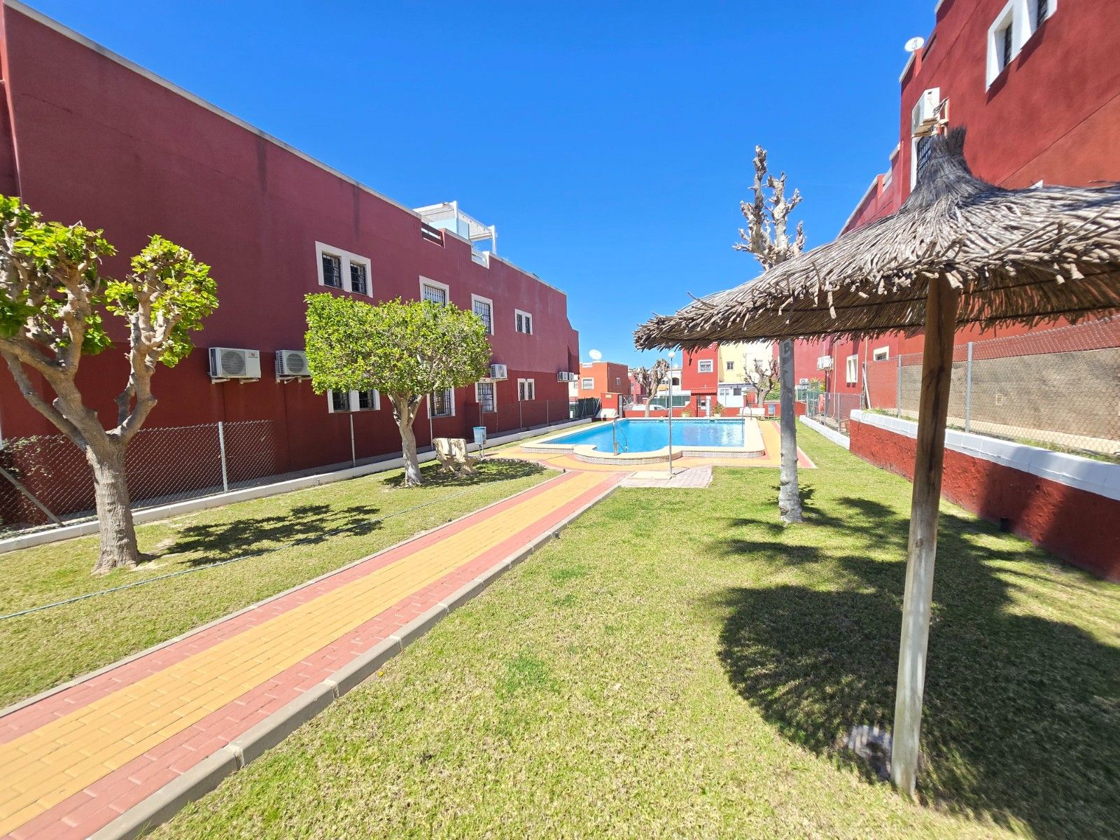 2-Bedroom Apartment in Los Altos, Orihuela Costa - Image 37