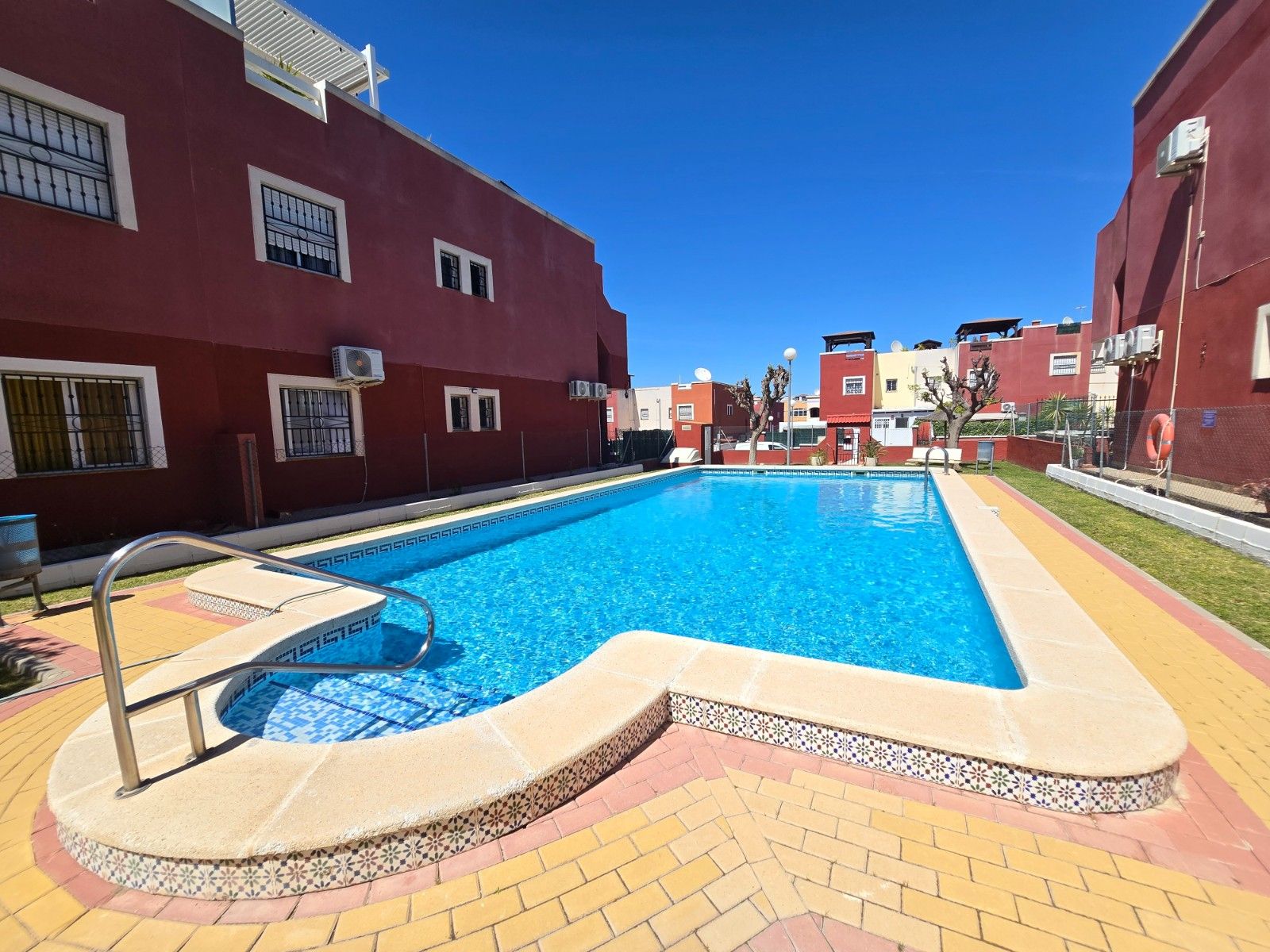 2-Bedroom Apartment in Los Altos, Orihuela Costa - Image 38