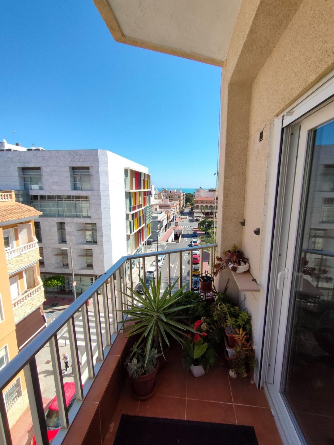2-Bedroom Apartment in Zona Pueblo, Guardamar del Segura - Image 14