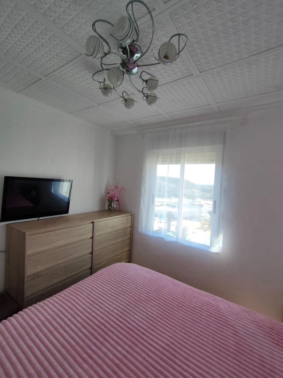 2-Bedroom Apartment in Zona Pueblo, Guardamar del Segura - Image 8