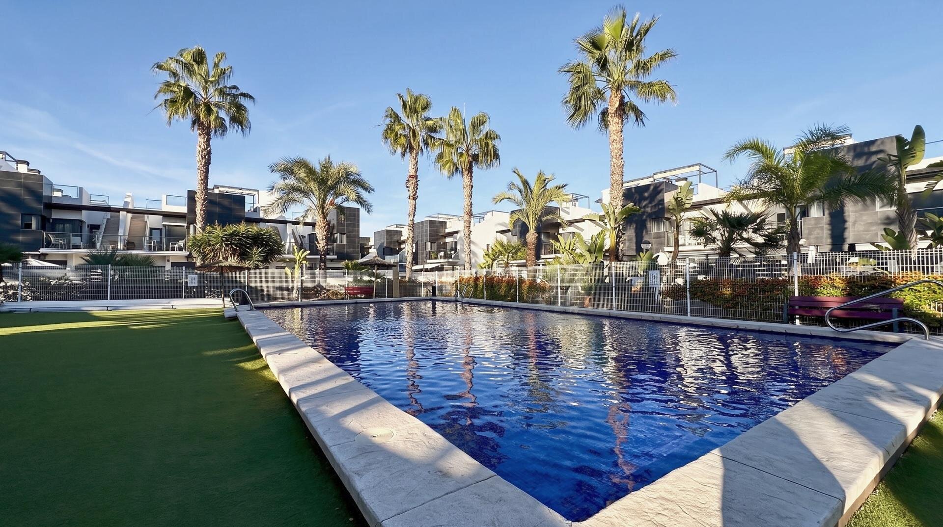 3-Bedroom House in Las Filipinas, Orihuela Costa - Image 1