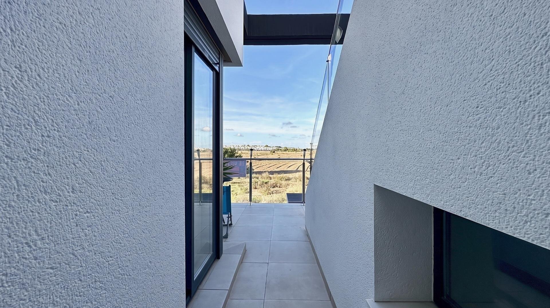 3-Bedroom House in Las Filipinas, Orihuela Costa - Image 32