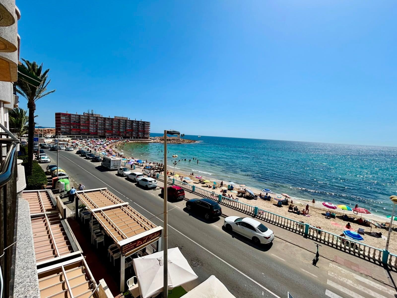 3-Bedroom Apartment in Habaneras, Torrevieja - Image 2