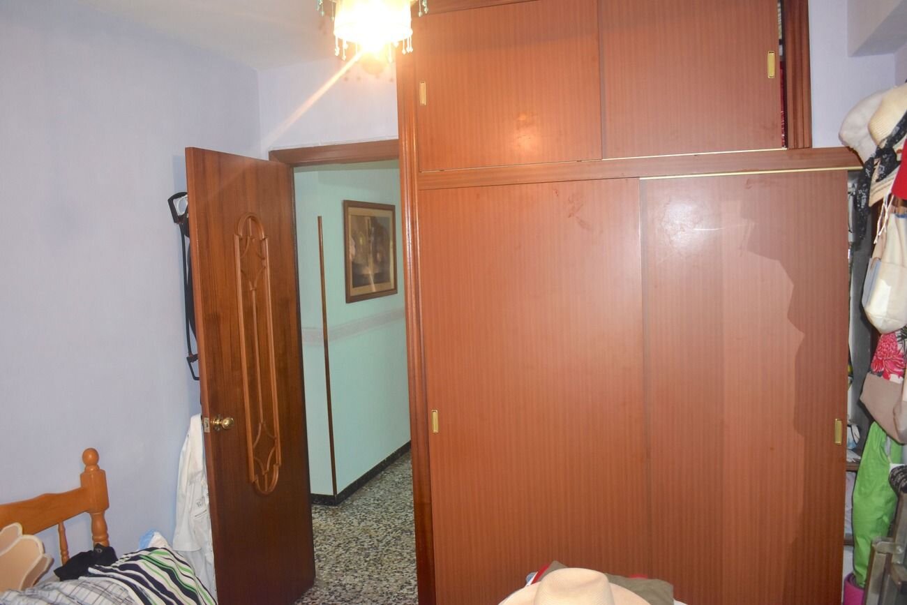3-Bedroom Apartment in El Edén - Los Estaños, Guardamar del Segura - Image 10