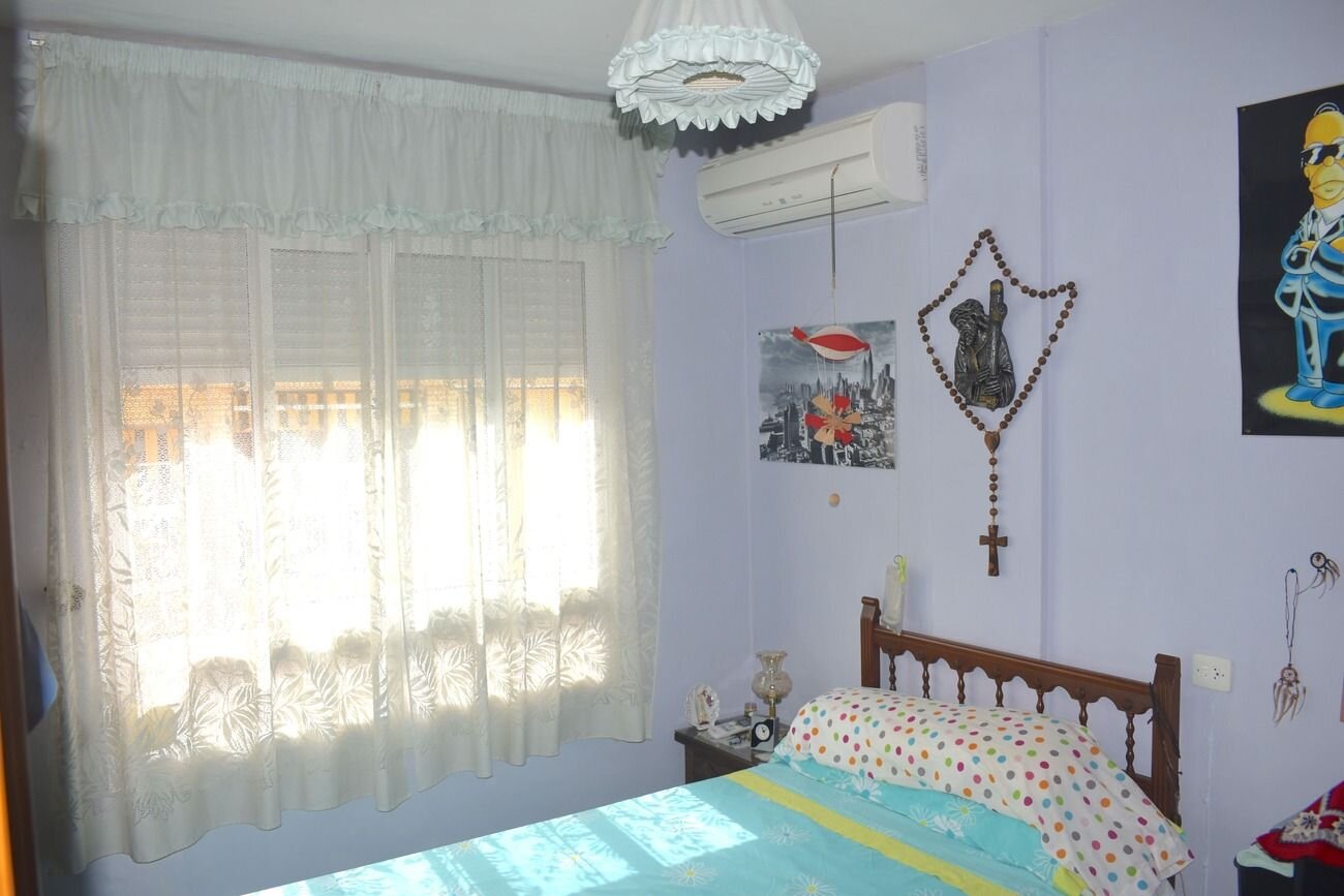 3-Bedroom Apartment in El Edén - Los Estaños, Guardamar del Segura - Image 9