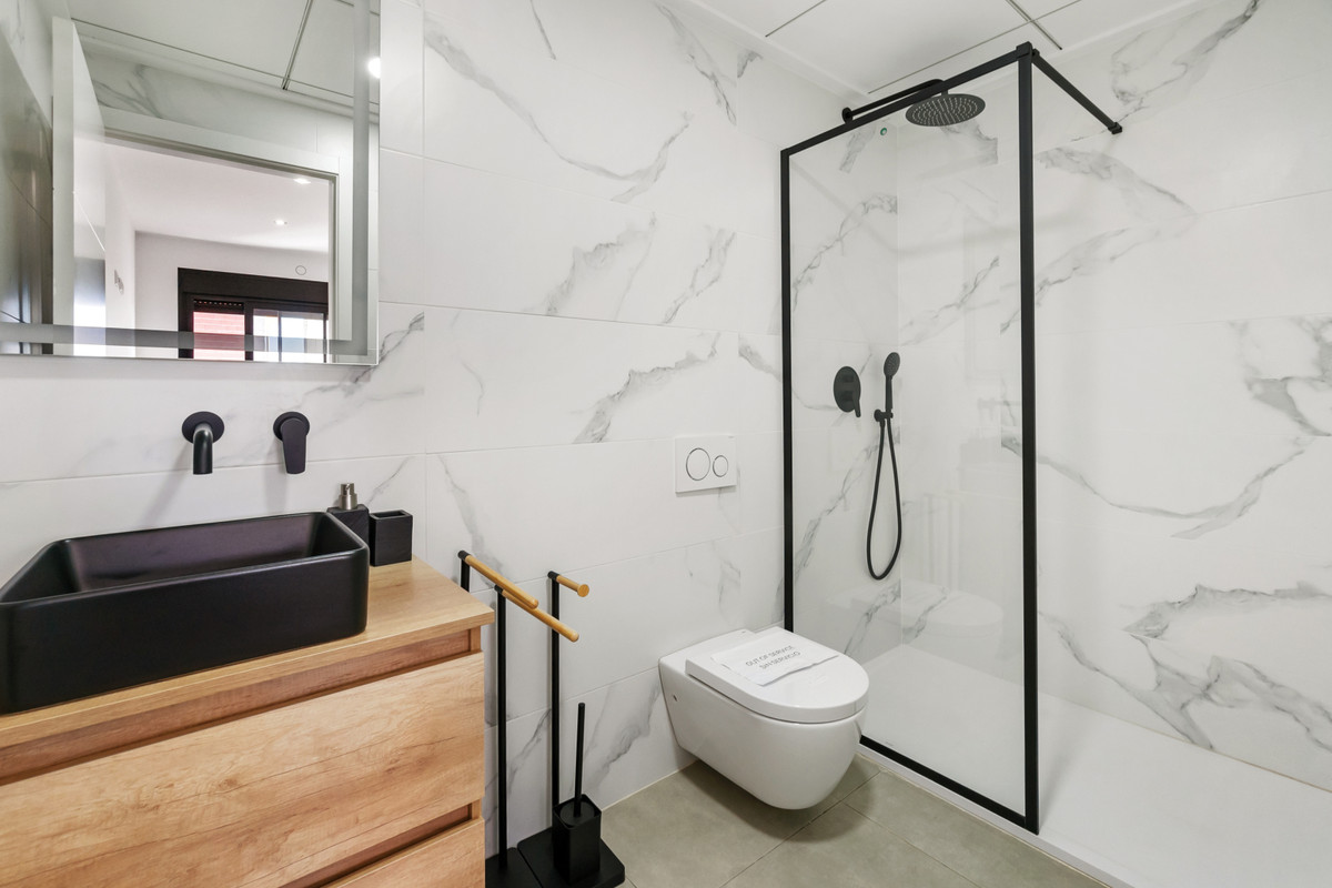 3-Bedroom Ground Floor Apartment in  San Javier - Image 12